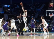 蜂鸟电竞- 西亚卡姆在rng比赛中问鼎冠军,连败引发热议的是谁 